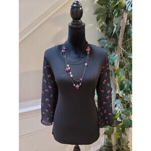 The Pioneer Woman Blouse Women’s Size M Black Floral Flare Sleeve Scoop Neck Top
